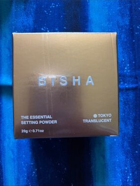 ISH The Essential Setting Powder — Tokyo Translucent (Cream Box)